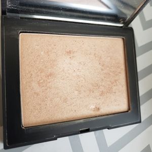 Nars Fort De France Highlighter